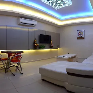 Golden Leaves 3*, Malacca Malasia