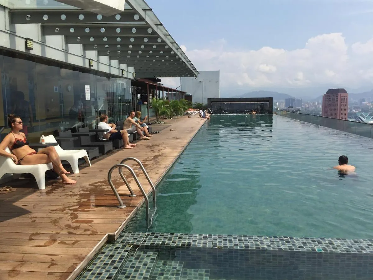 Regalia Skypool Klcc Hostel Kuala Lumpur Malaysia