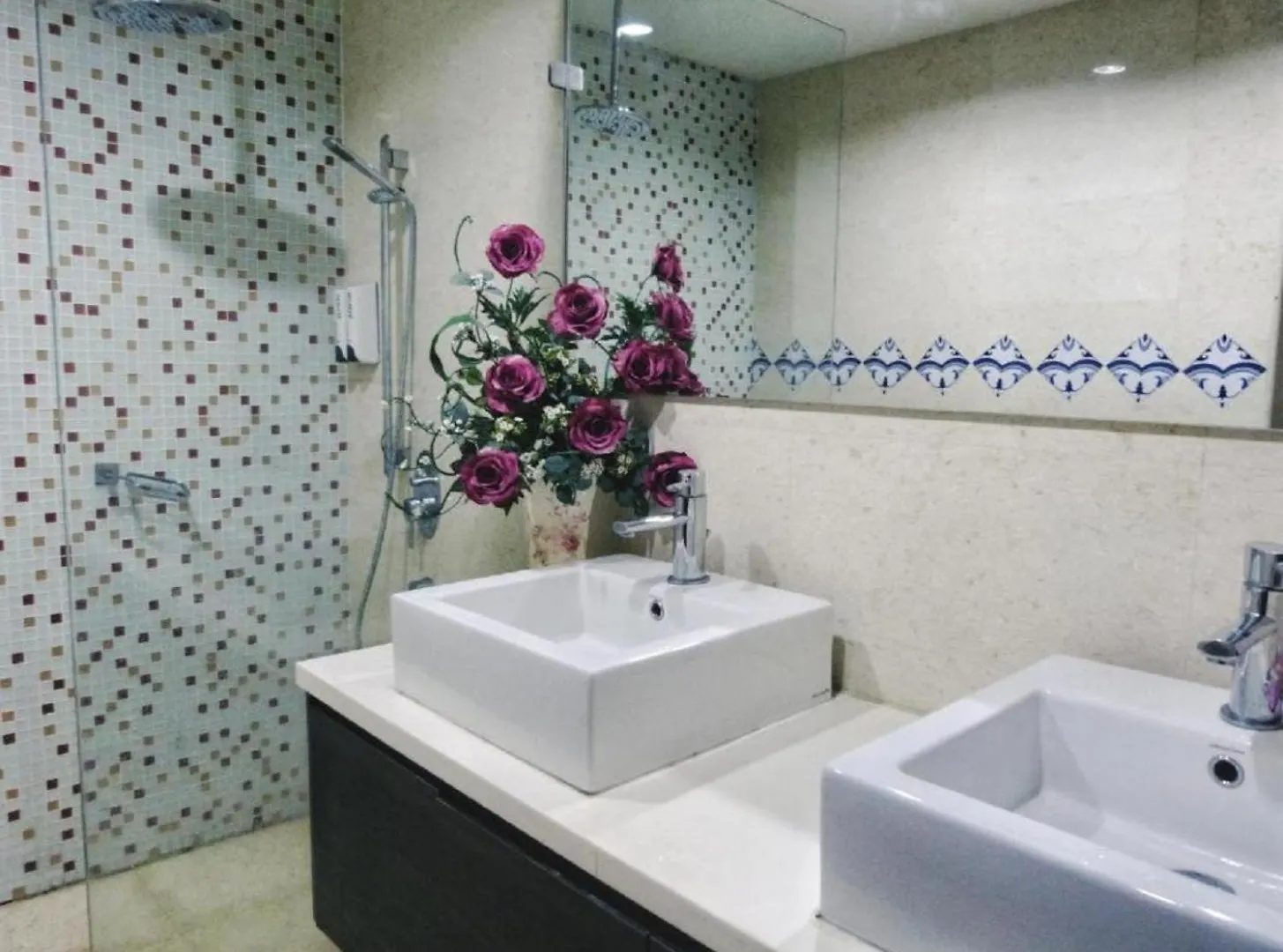 Hostel Regalia Skypool Klcc Kuala Lumpur