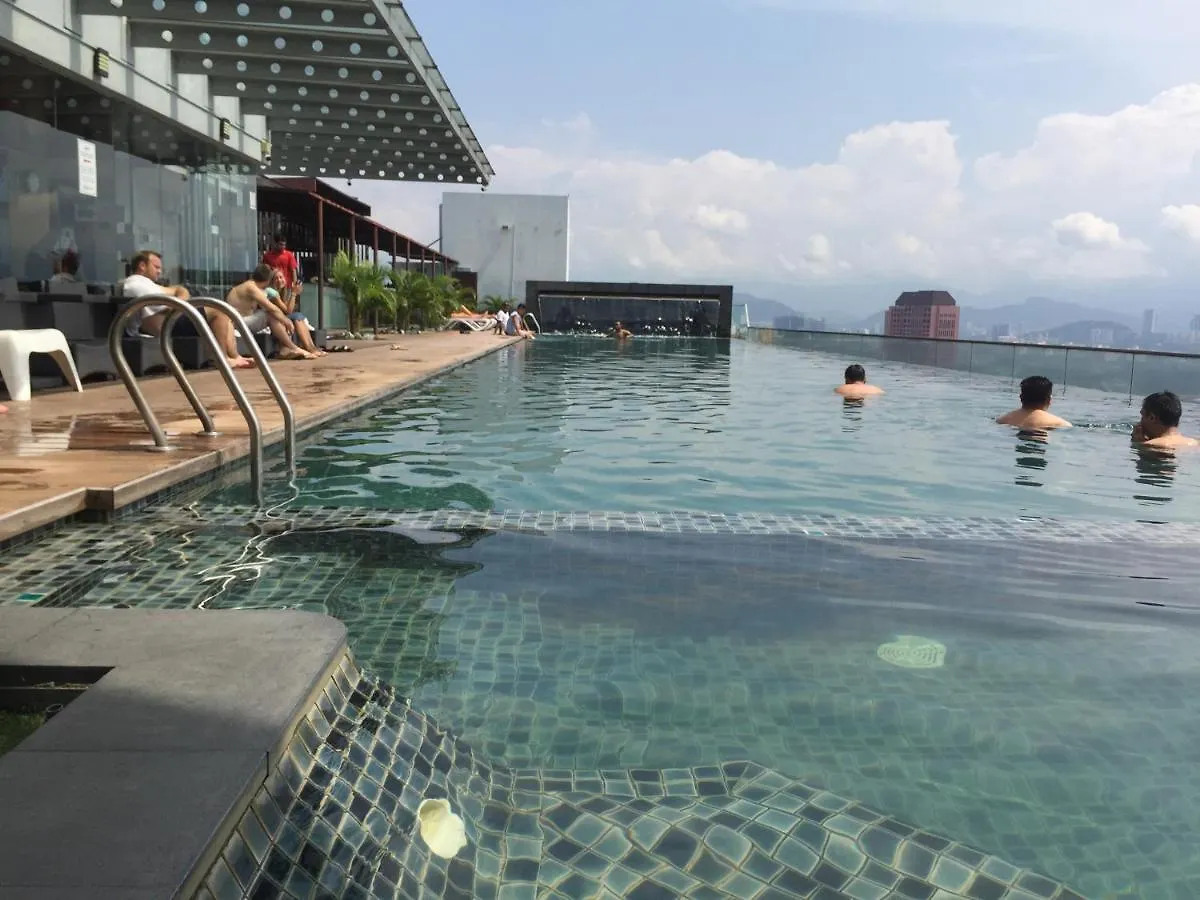 Hostel Regalia Skypool Klcc Kuala Lumpur